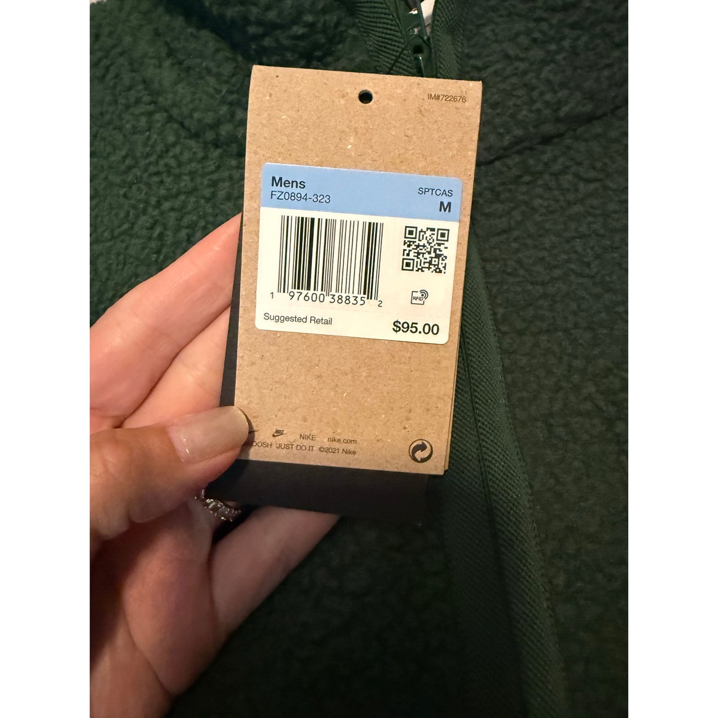 New Mens Nike Vest-M (Retail $95)