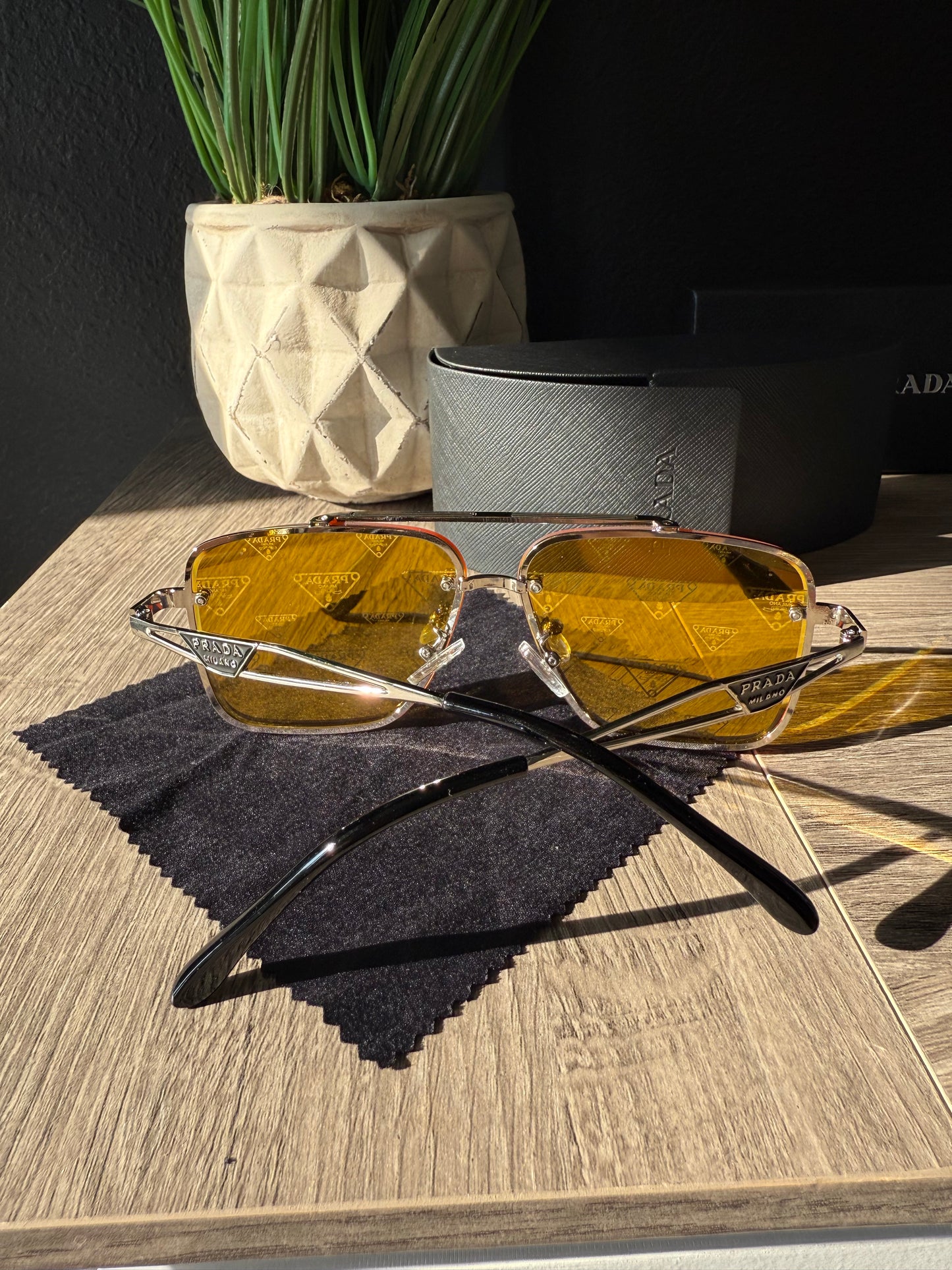 Pamela Aviator Sunnies