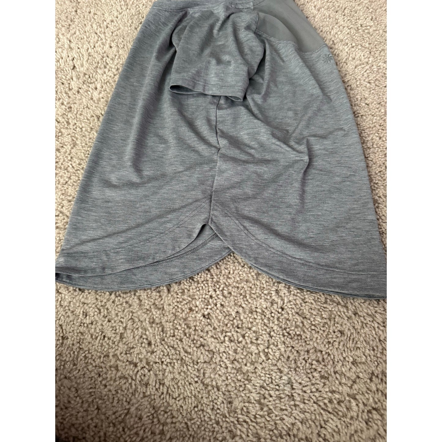 Athleta Girl grey tee-7 S