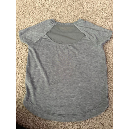 Athleta Girl grey tee-7 S