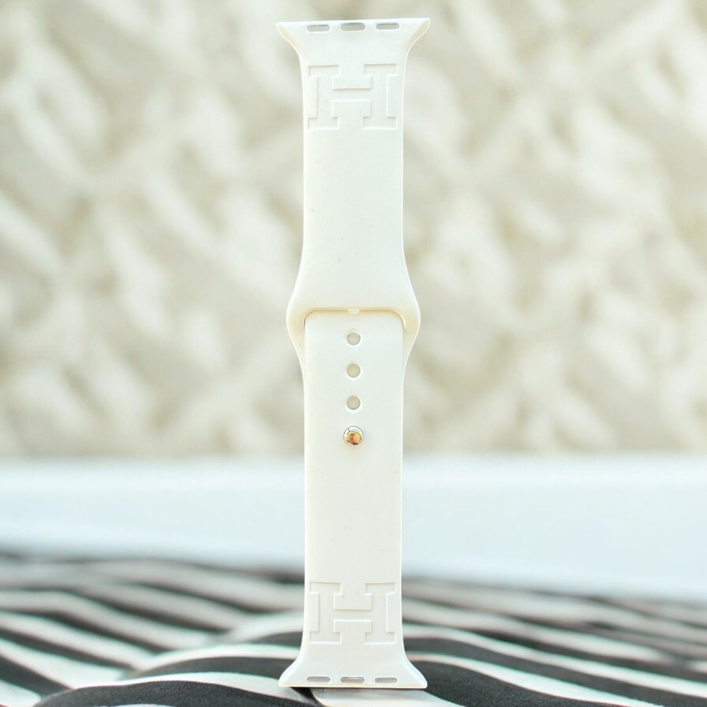 Haliey Engraved Silicone Apple Watch Band