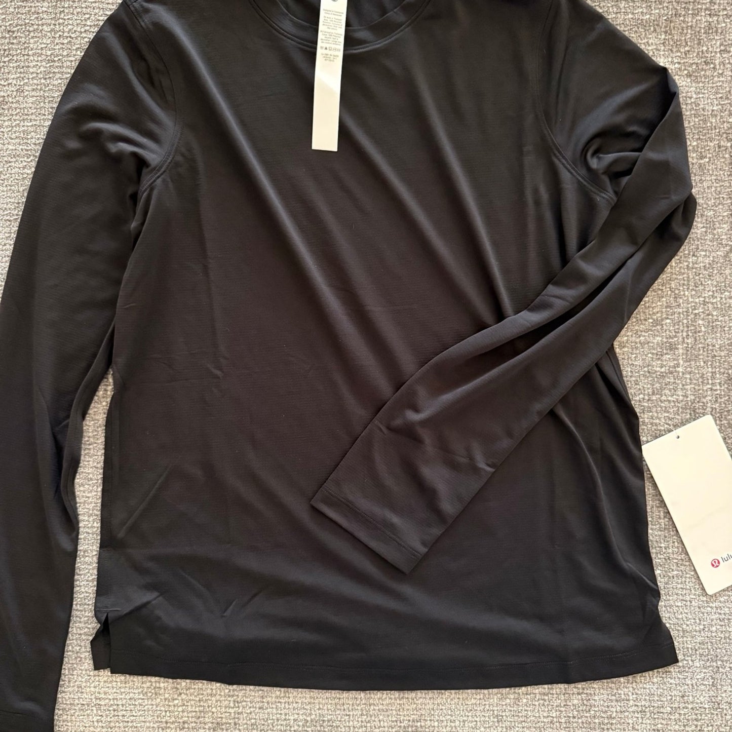 NWT Lululemon Ultralight long sleeve top retail $68-4