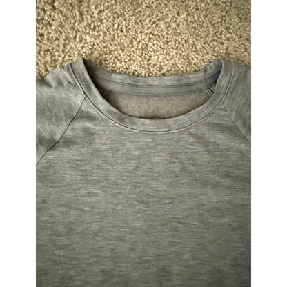Athleta Girl grey tee-7 S