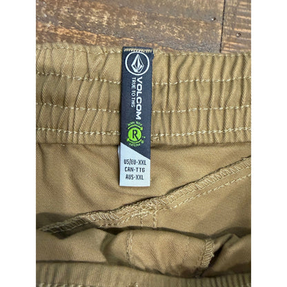 New 2 Mens Volcom Shorts-38 XXL