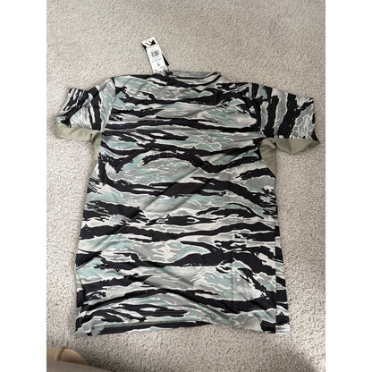 New Mens Adidas Camo Outfit-S (Retail $75)