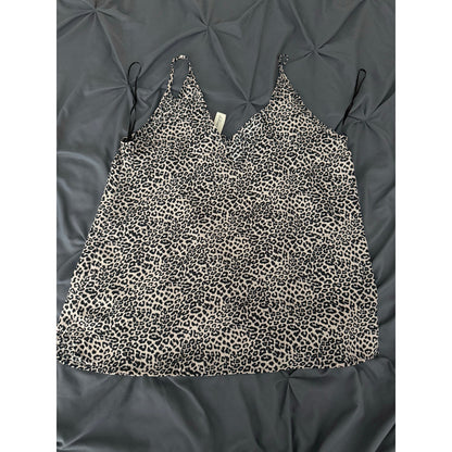 Like New Allison Joy leopard blouse-S