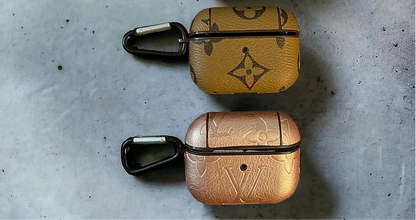 Lindsey Apple AirPod Case