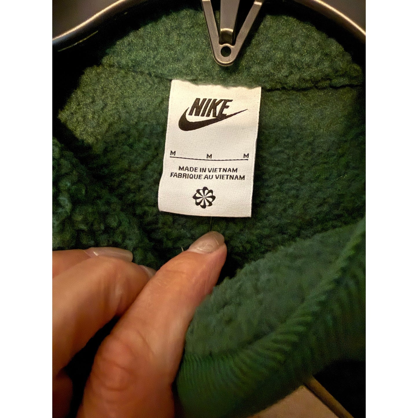 New Mens Nike Vest-M (Retail $95)