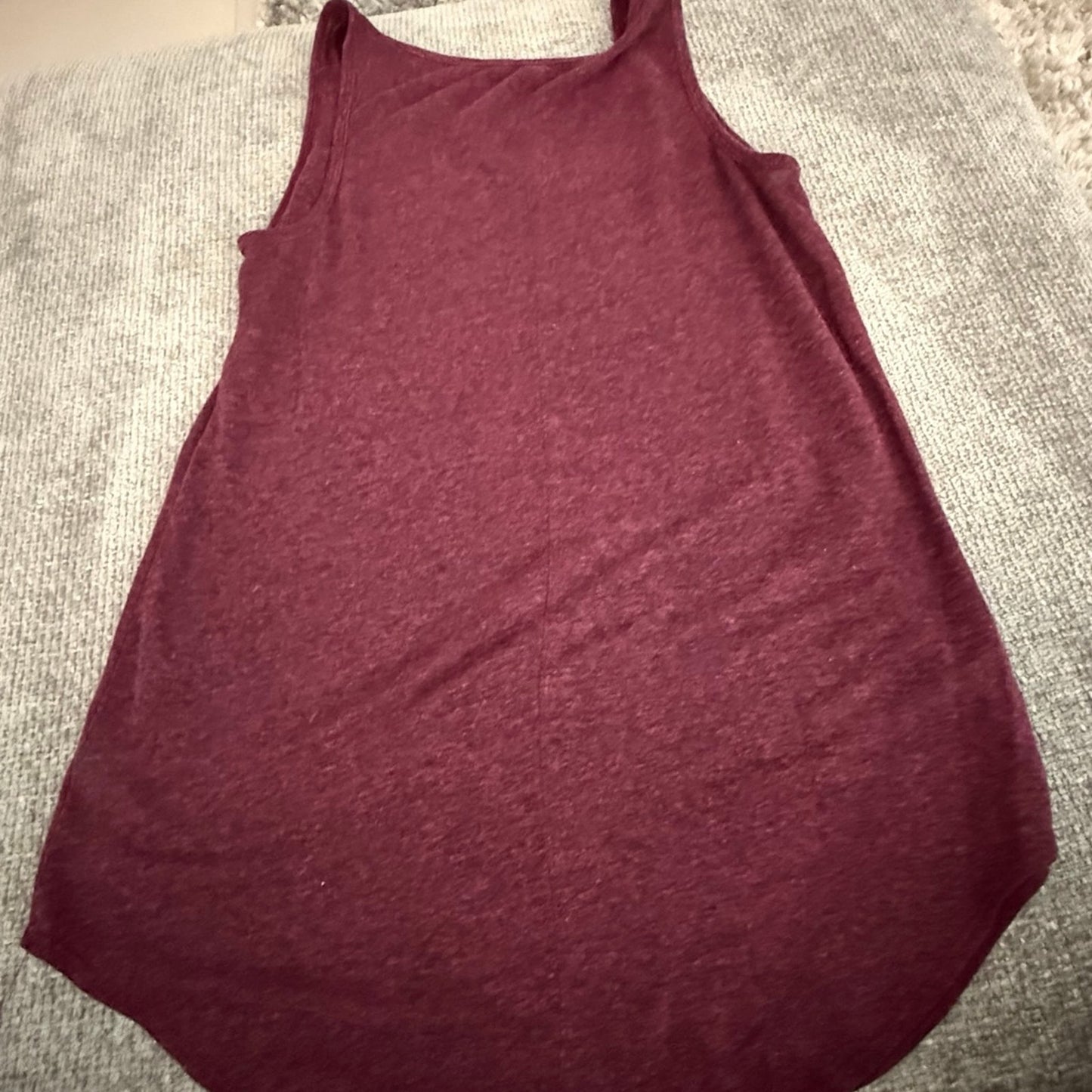 Old Navy Tank Top -m
