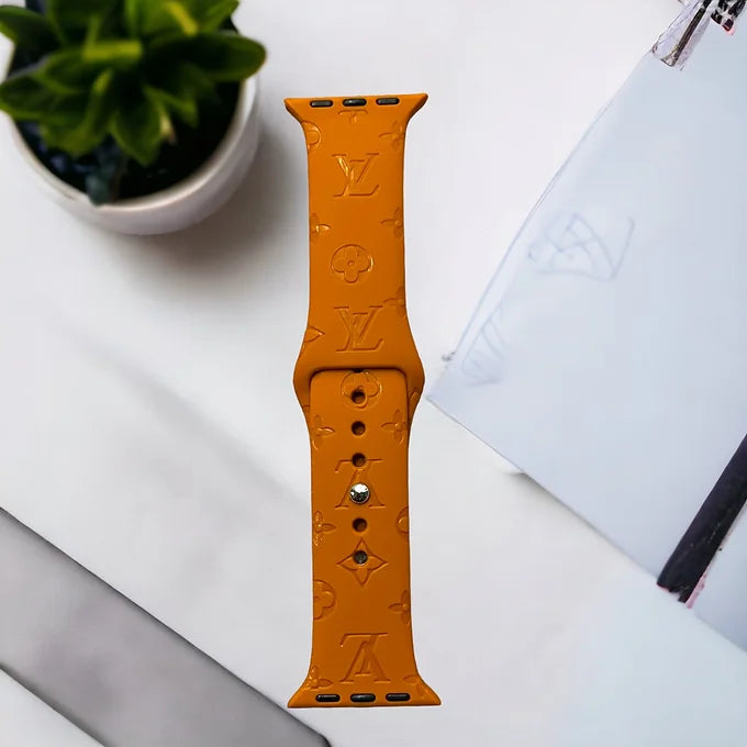 LaLa Engraved Flowers Apple Silicone Watch Band