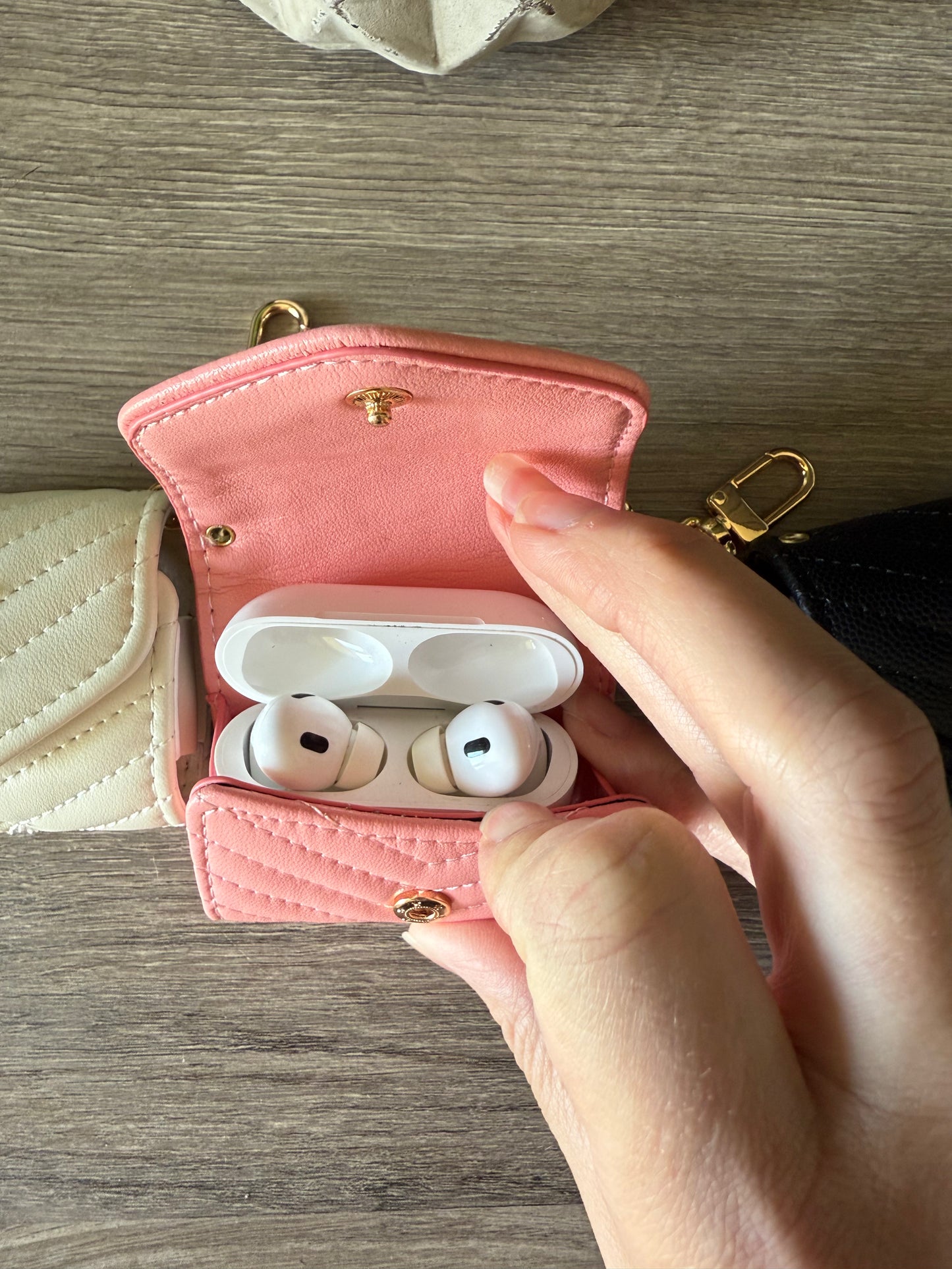 AirPod Pro/Pro 2 and Airpod 4 Case with Gold Accents