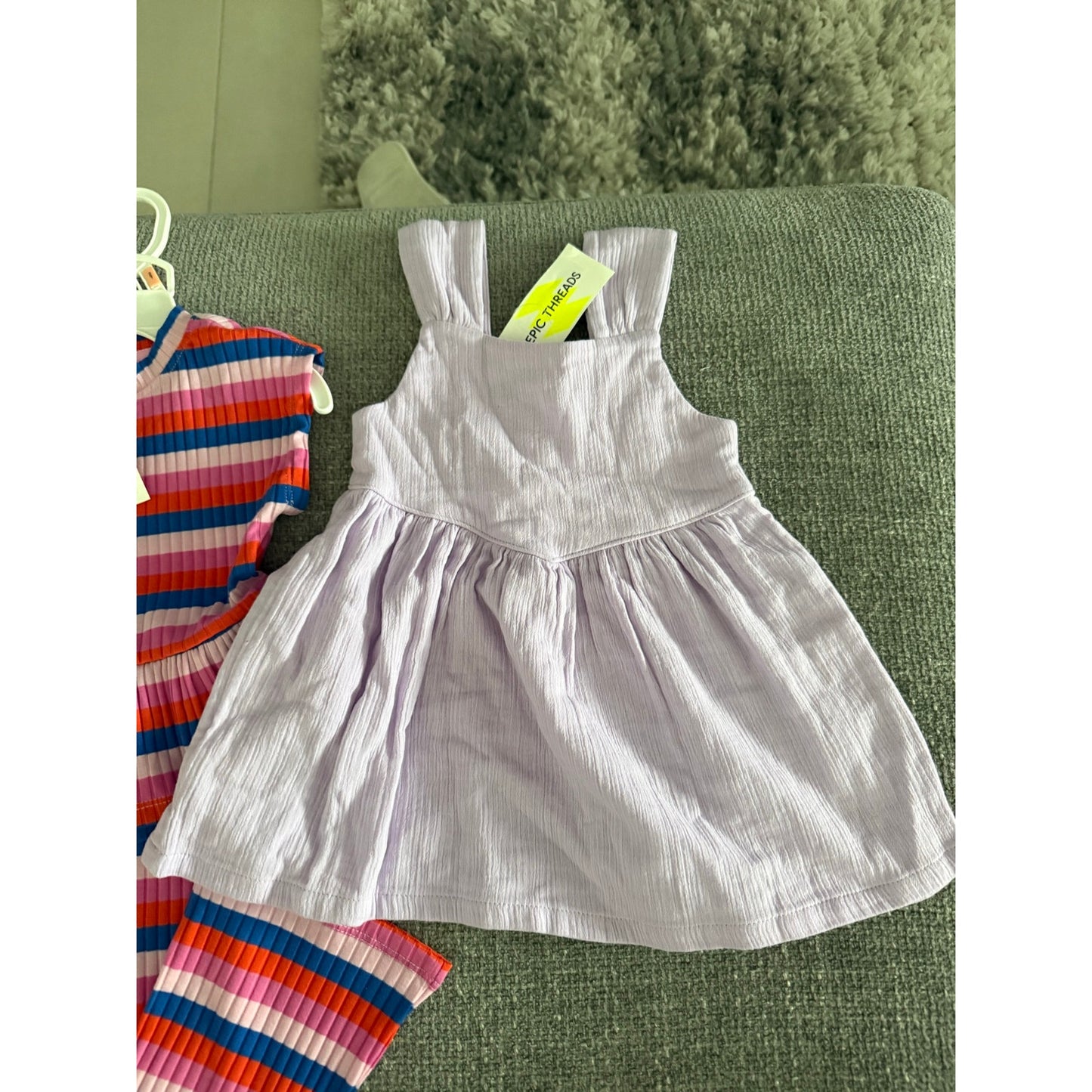 New Girls Outfit Bundle-2T (Retail $76)