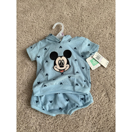 New Boys Disney Outfit- 9 Months (Retail $25)