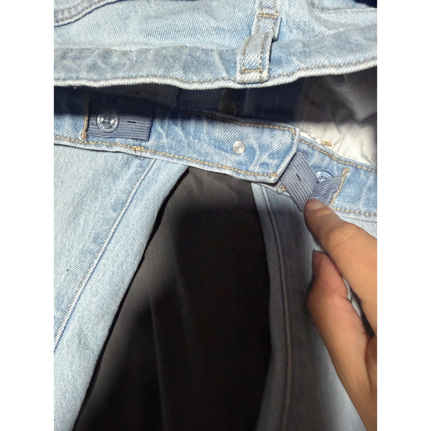 Girls Old Navy Distressed Denim-high rise flare 10