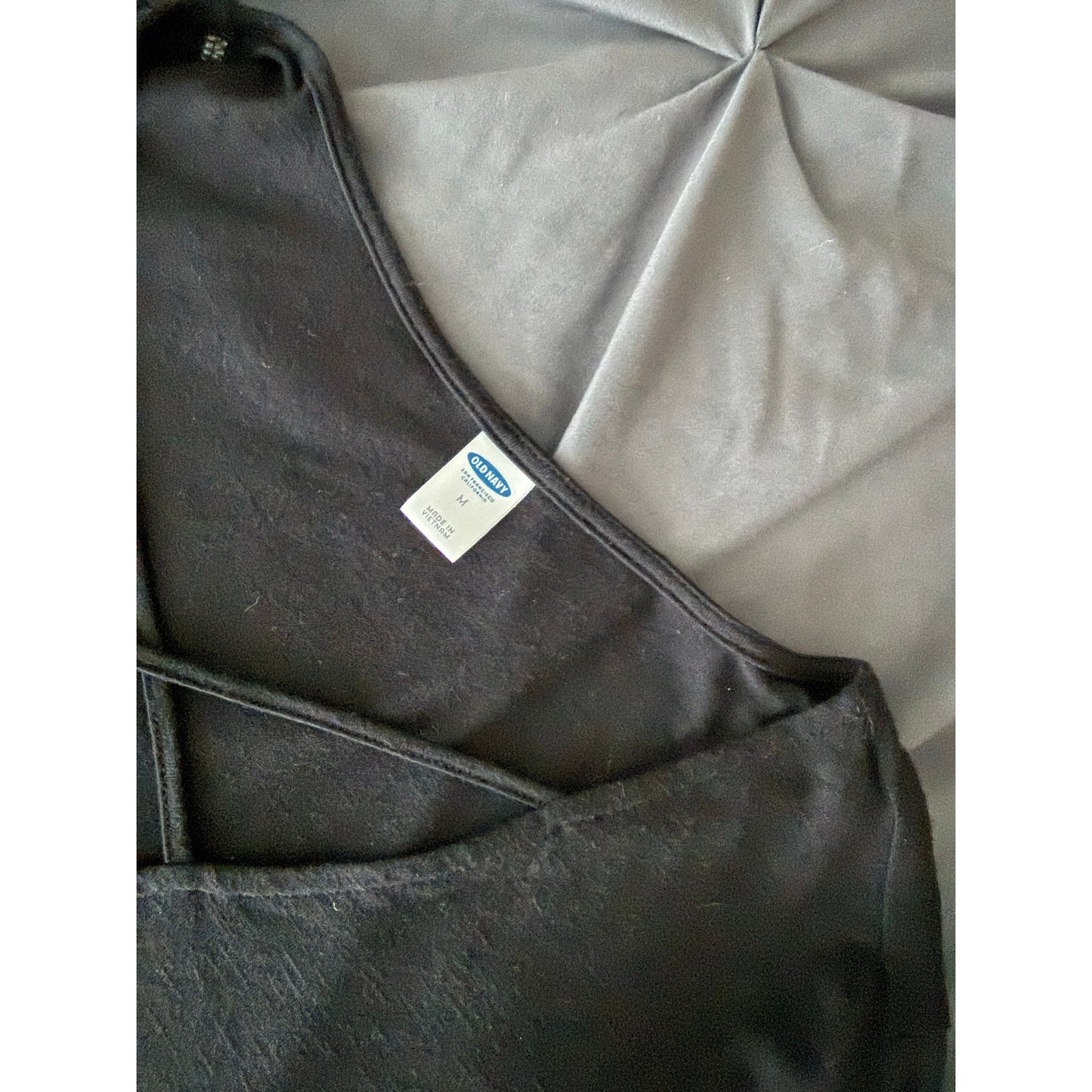 Old Navy Womens black top-M