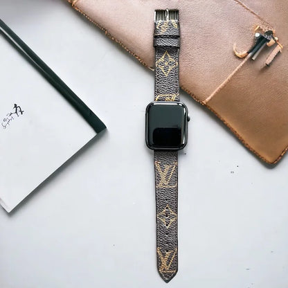 Lyza Classic Vegan Leather Apple Watch Bands